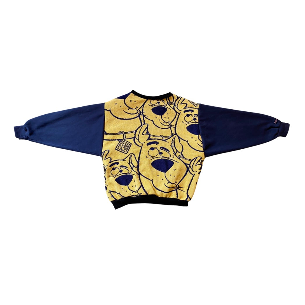 Scooby Tapestry Sweatshirt SIZE MEDIUM (no fringe)
